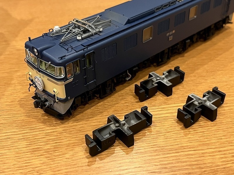 トラム社 HO EF60モーターカバー