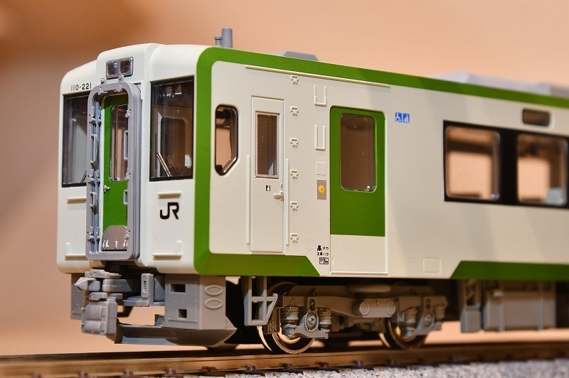 K社 HO キハ110薄型ホロ