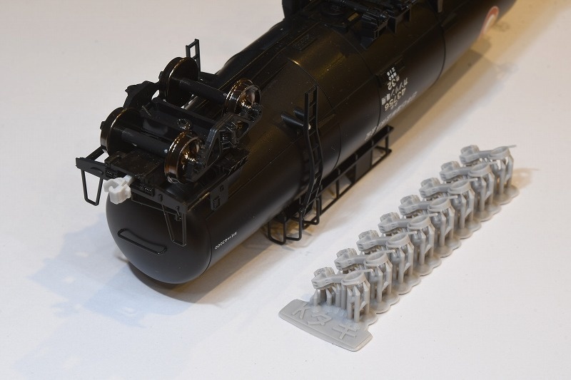 K社 HO タキ新ロット向け(自連ダミーカプラー鑛)