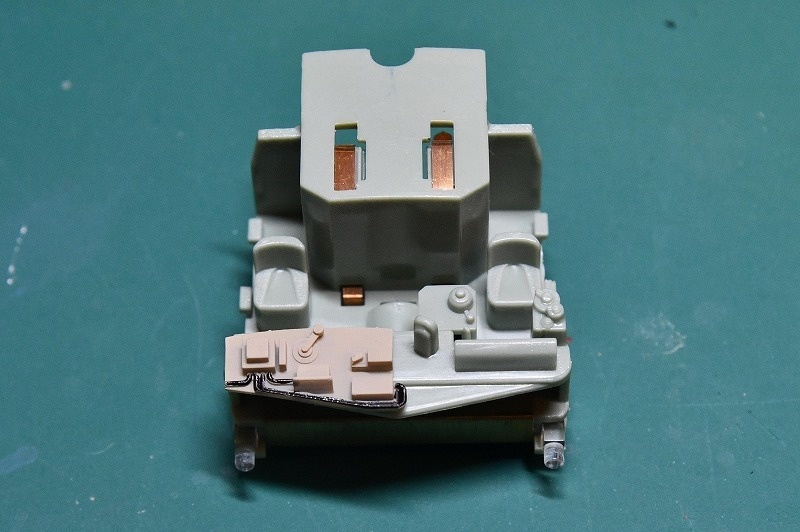 T社 HO EF66向け運転台再現パーツ2両分