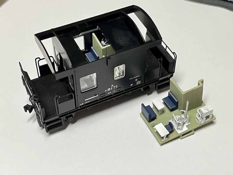 K社 HO ヨ8000内装パーツ