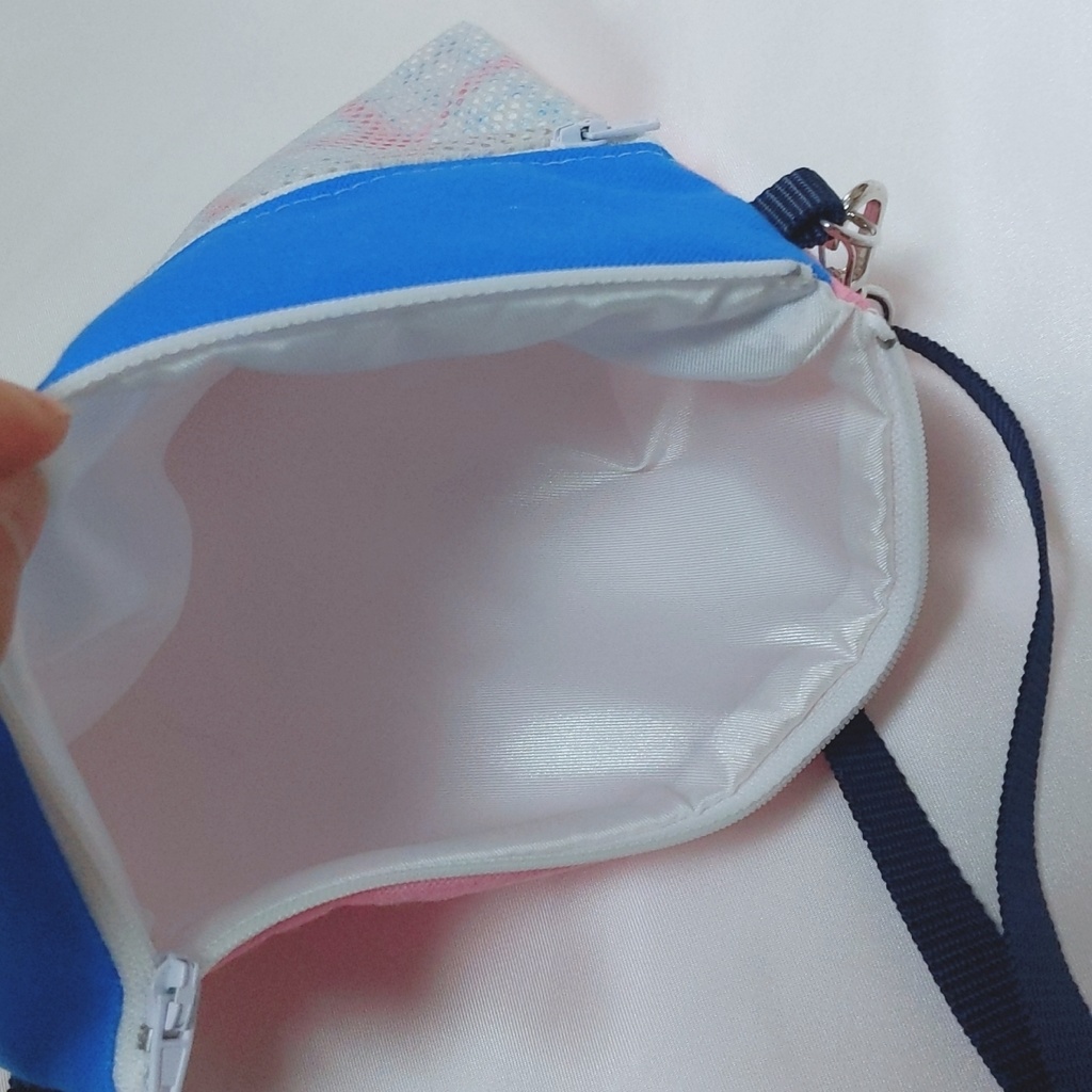 イメージサコッシュ