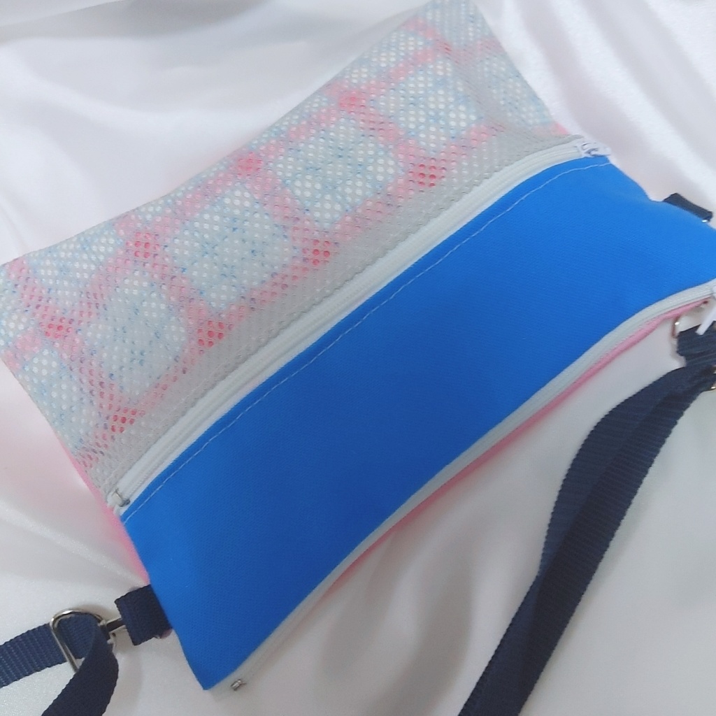 イメージサコッシュ