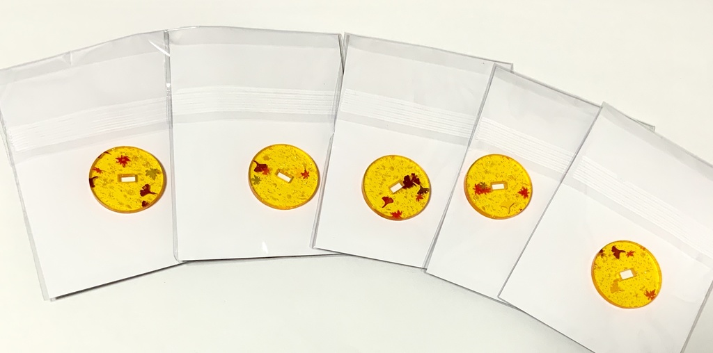 秋麗アクリルスタンド ライズハート