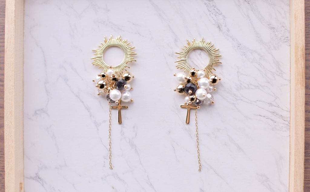 加賀美ハヤト 天使衣装モチーフ ピアス/イヤリング