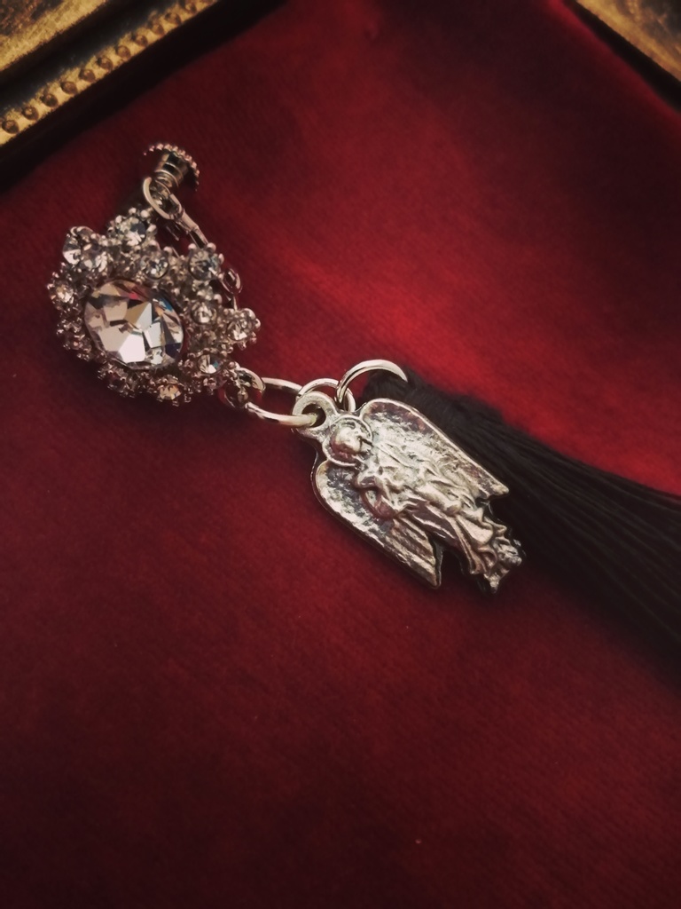 天使 ガブリエルのお守り ロングタッセルイヤリング