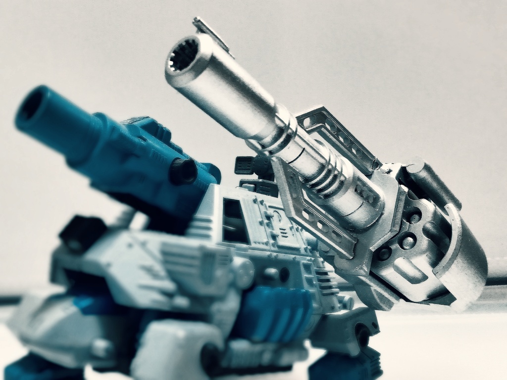 二一式回転弾倉型榴弾砲(リボルバーキャノン)