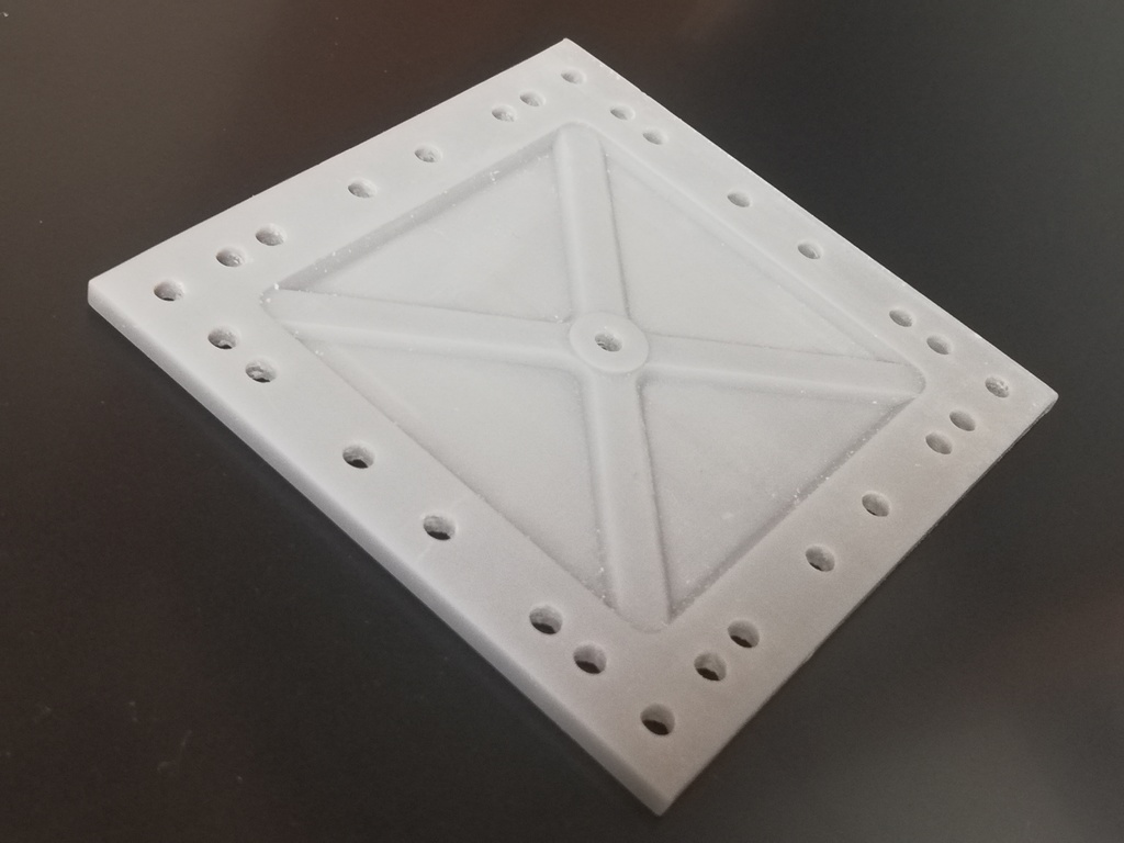 ストラクチャーベース:基本プレート