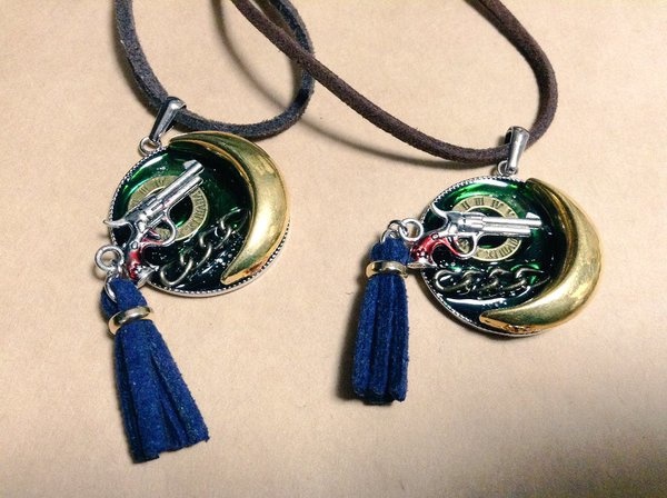 三日月・オーガスイメージペンダント