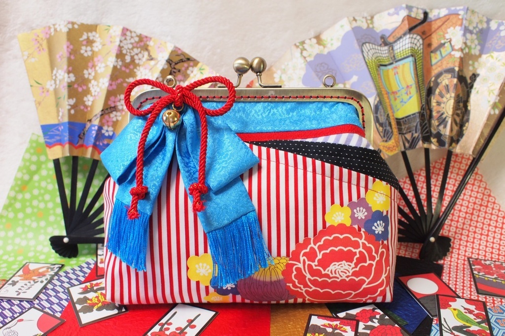 オトカ衣装モチーフがま口ポシェット