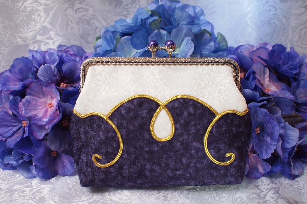 あんスタ衣装モチーフがま口ポーチ