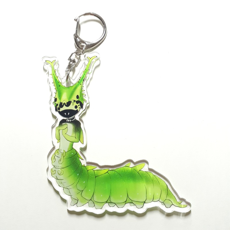 オオムラサキ芋虫１　アクキー