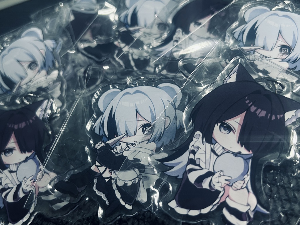 あくりるきーほるだー ねこ くま