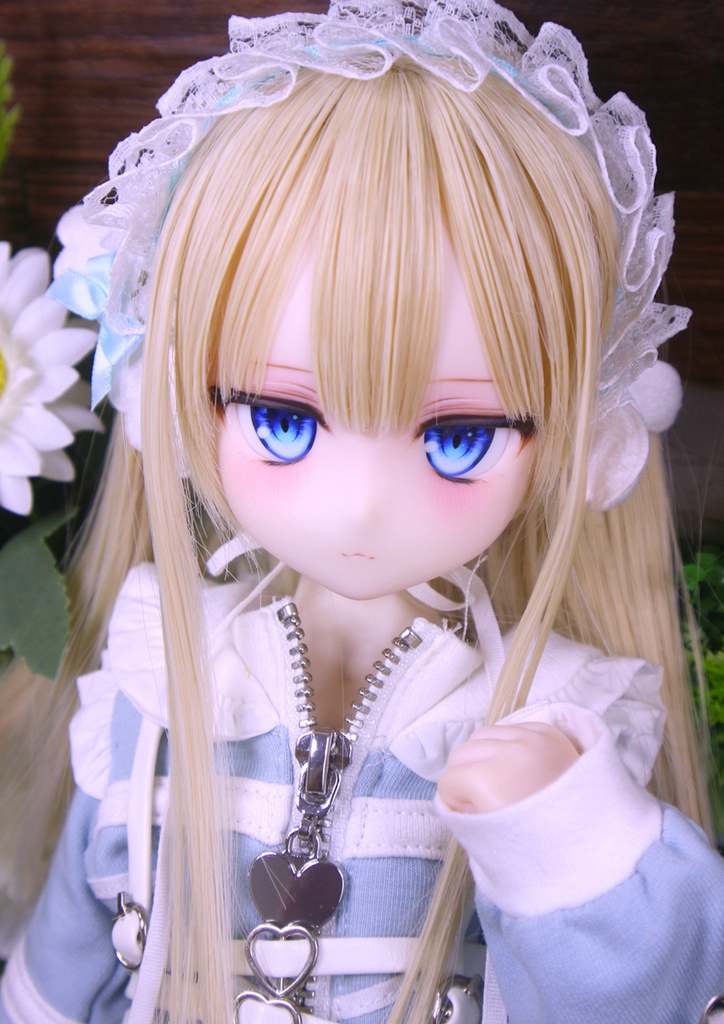 DDH-29 カスタムヘッド セミホワイト肌+ディーラー様製アイ付