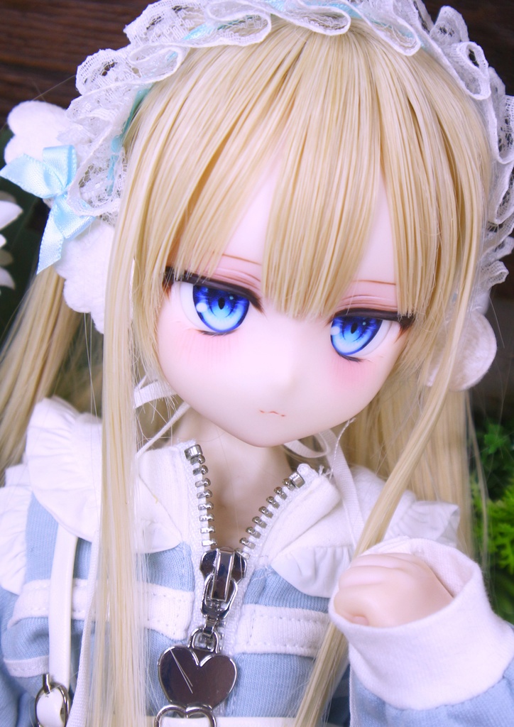 DDH-29 カスタムヘッド セミホワイト肌+ディーラー様製アイ付