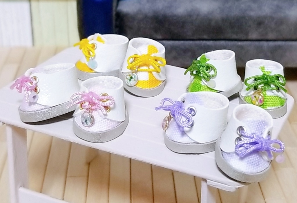Spring charm shoes