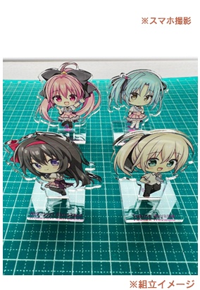 流かさね先生描き下ろしSDイラストアクリルジオラマ