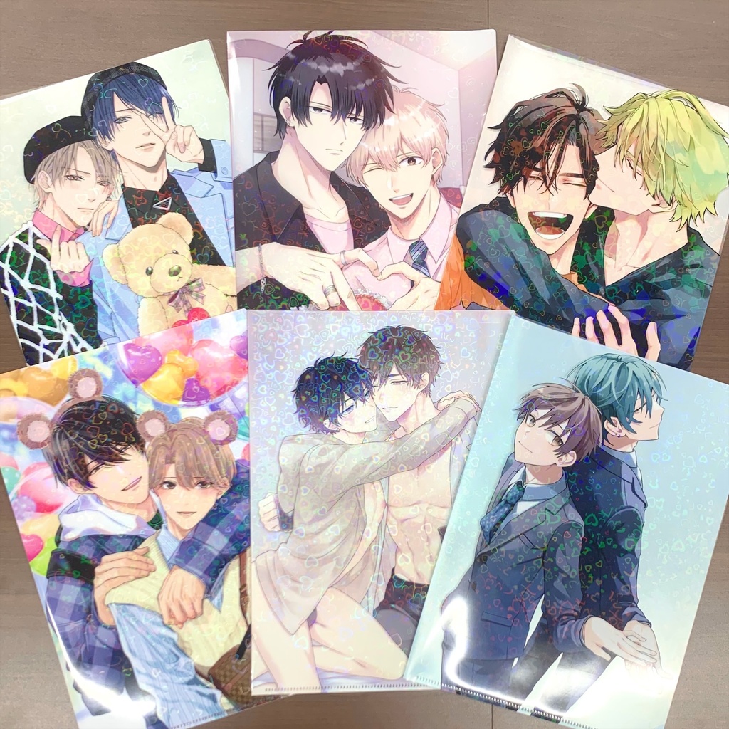 ハートホロクリアファイル(描き下ろし漫画ペーパー付き)【petit gateau展2023】