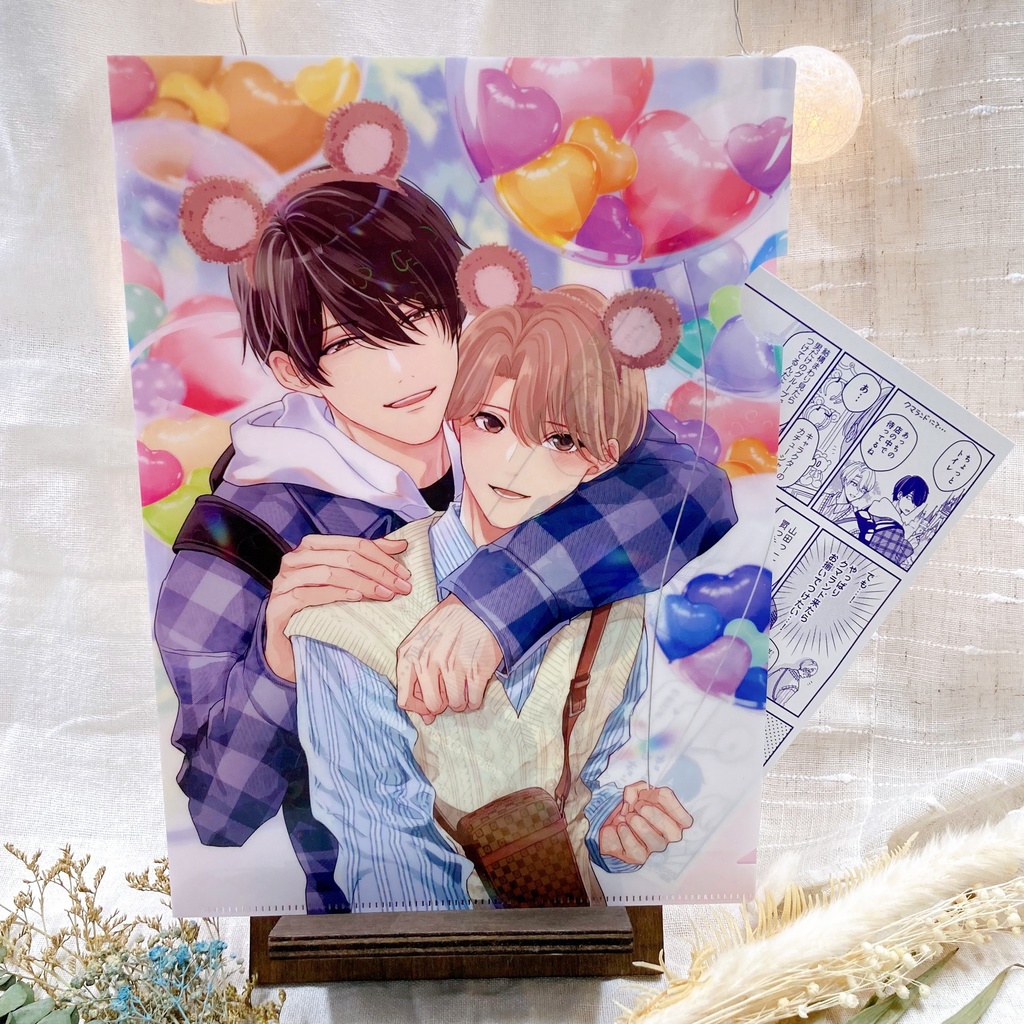 ハートホロクリアファイル(描き下ろし漫画ペーパー付き)【petit gateau展2023】