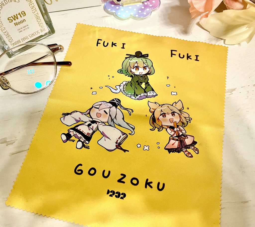 ミニ豪族メガネ拭き