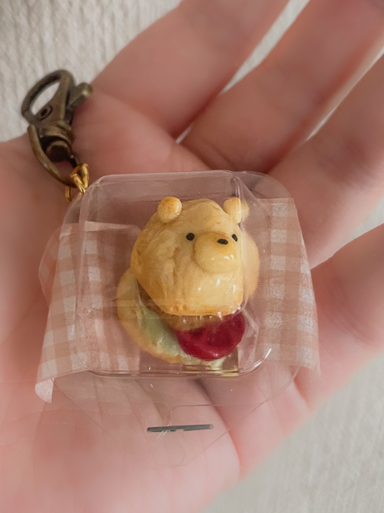 くまバーガーキーホルダー
