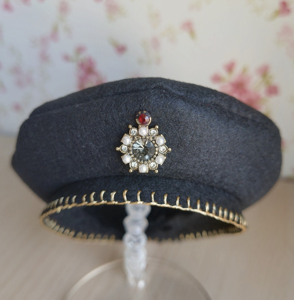 ぬい帽子 クラシカル軍帽モチーフ