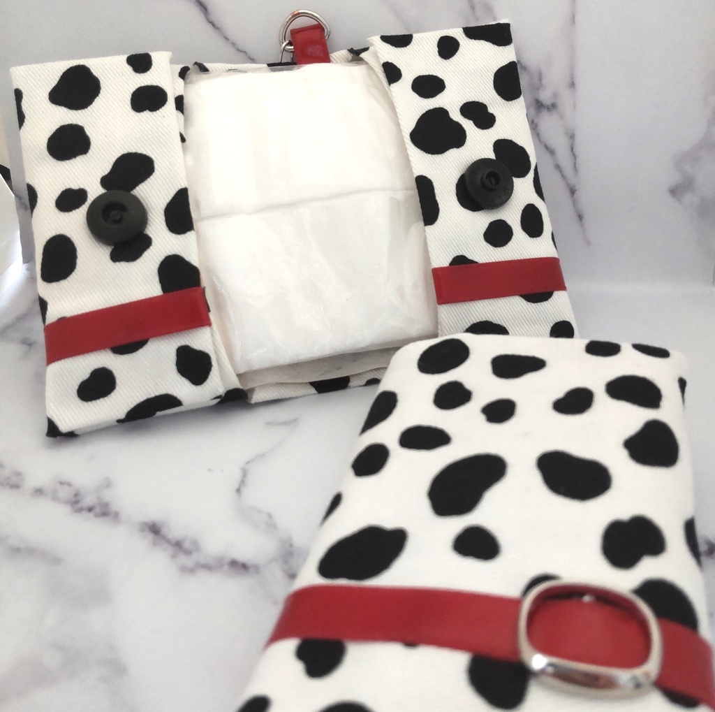 ツイステッドワンダーランド クルーウェル先生イメージ ポケットティッシュケース