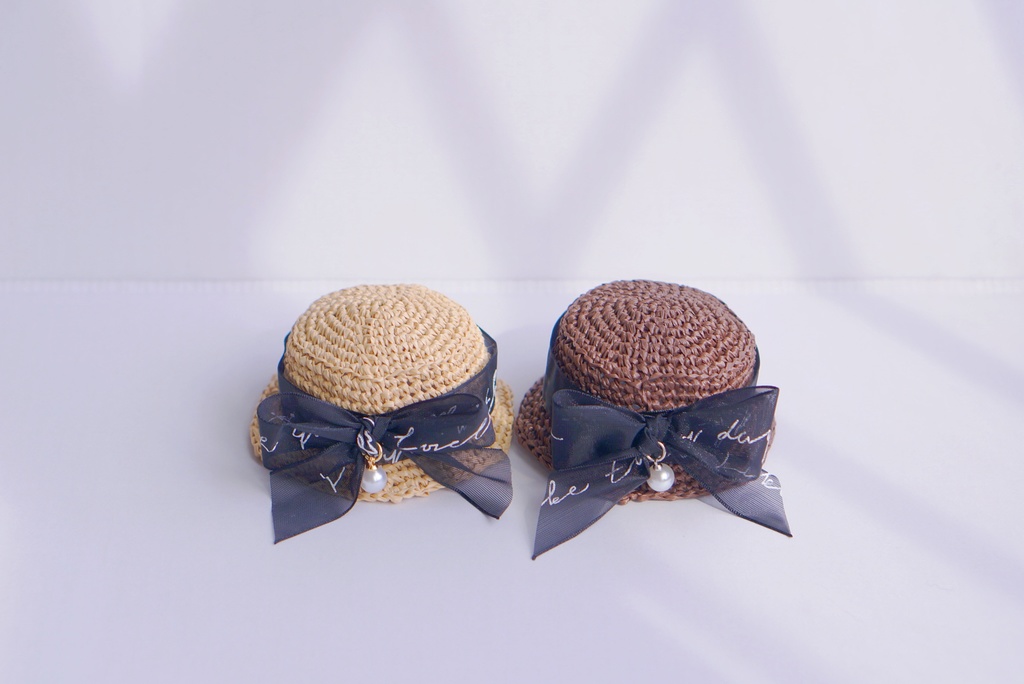 See-through ribbon straw hat