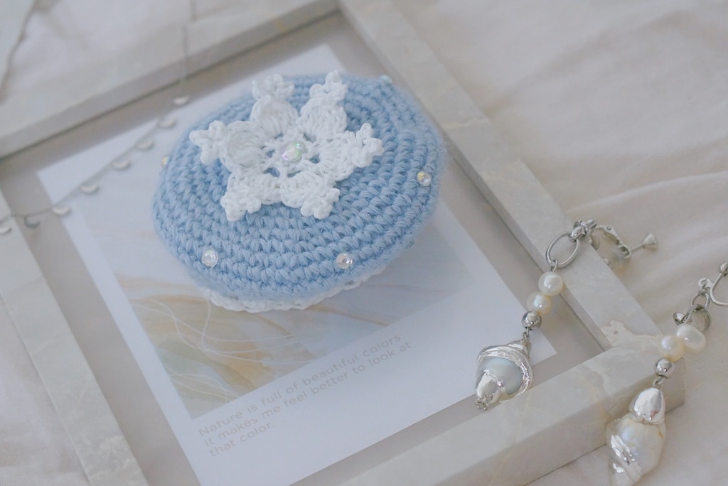 Snow flake béret hat