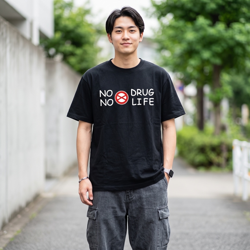 NO DRUG NO LIFE 道路標識風デザインTシャツ