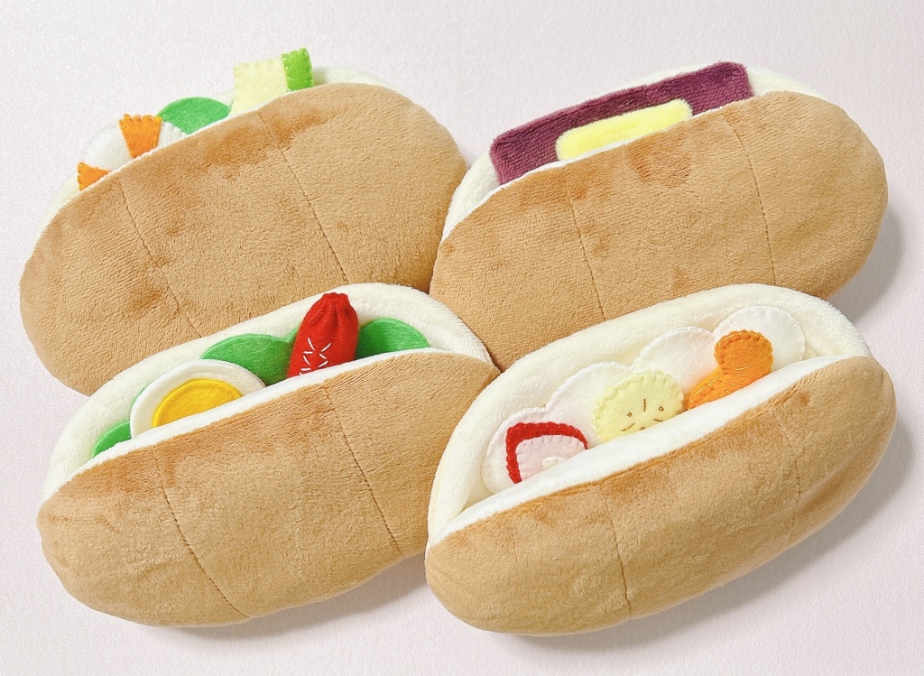 コッペパンの着ぐるみ