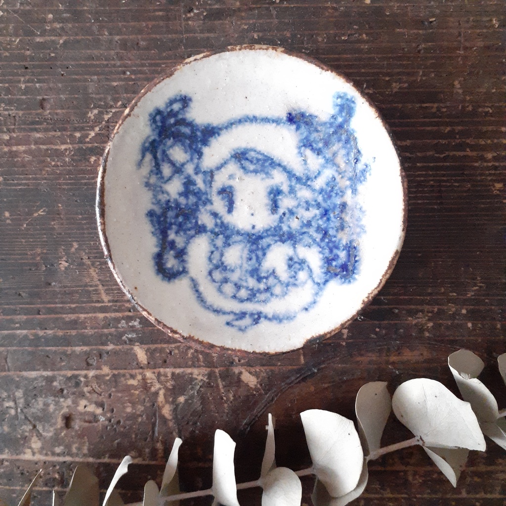 豆皿・安南手　犬