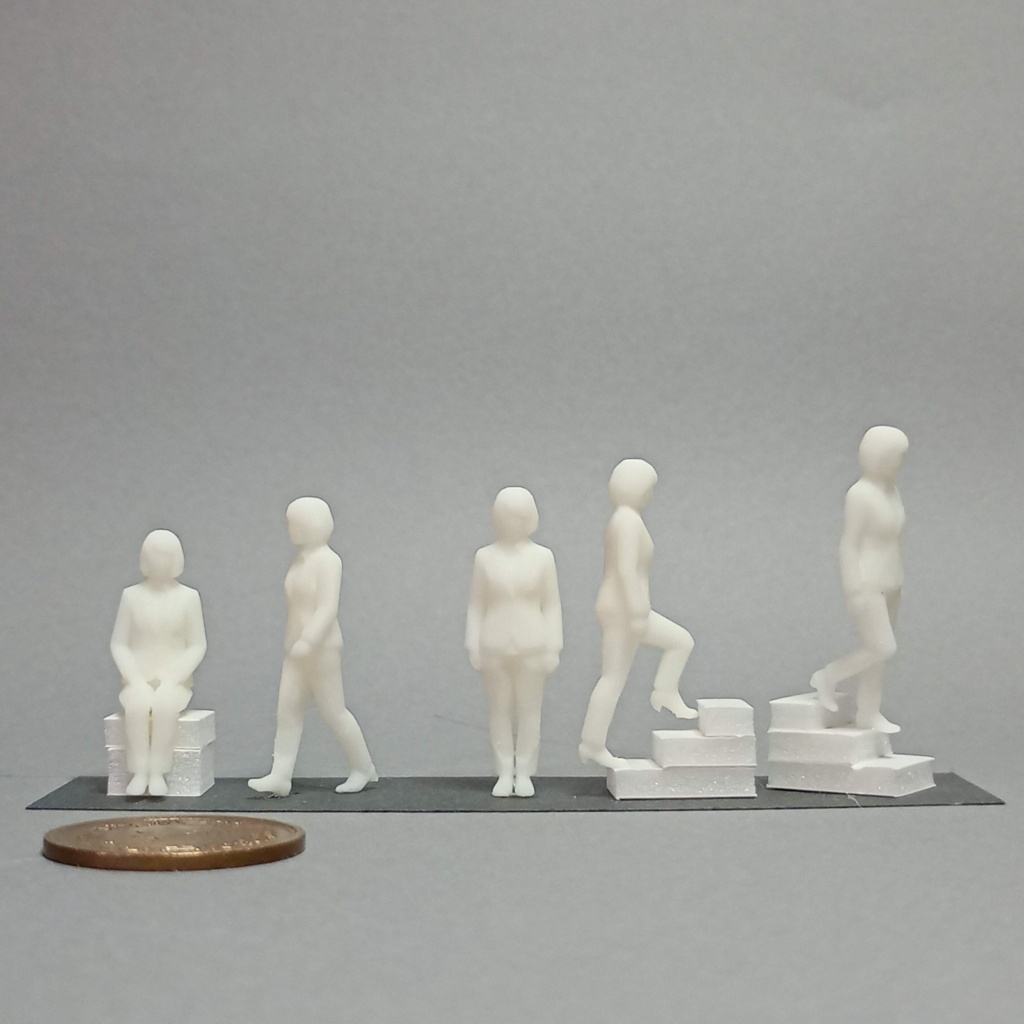 建築模型用 添景3Dデータ(1/50):ビジネスウーマンA(5ポーズセット) 1/50 Scale 3D Staffage Data for Architectural Scale Models: Businesswoman A (Set of 5 Poses)