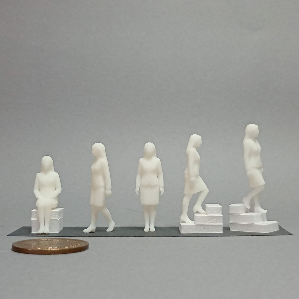 建築模型用 添景3Dデータ(1/50):ビジネスウーマンB(5ポーズセット) 1/50 Scale 3D Staffage Data for Architectural Scale Models: Businesswoman B (Set of 5 Poses)