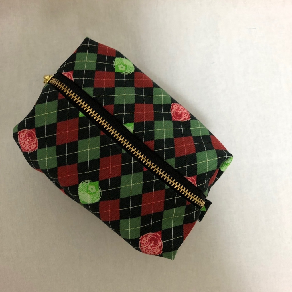 古備前アーガイル キャラメルポーチ