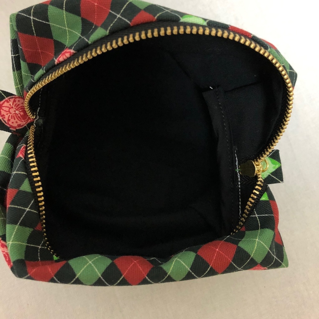 古備前アーガイル キャラメルポーチ