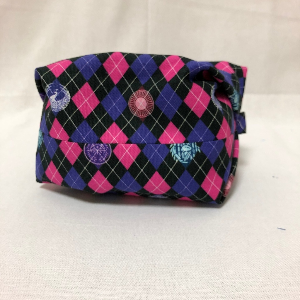 伊達アーガイル キャラメルポーチ