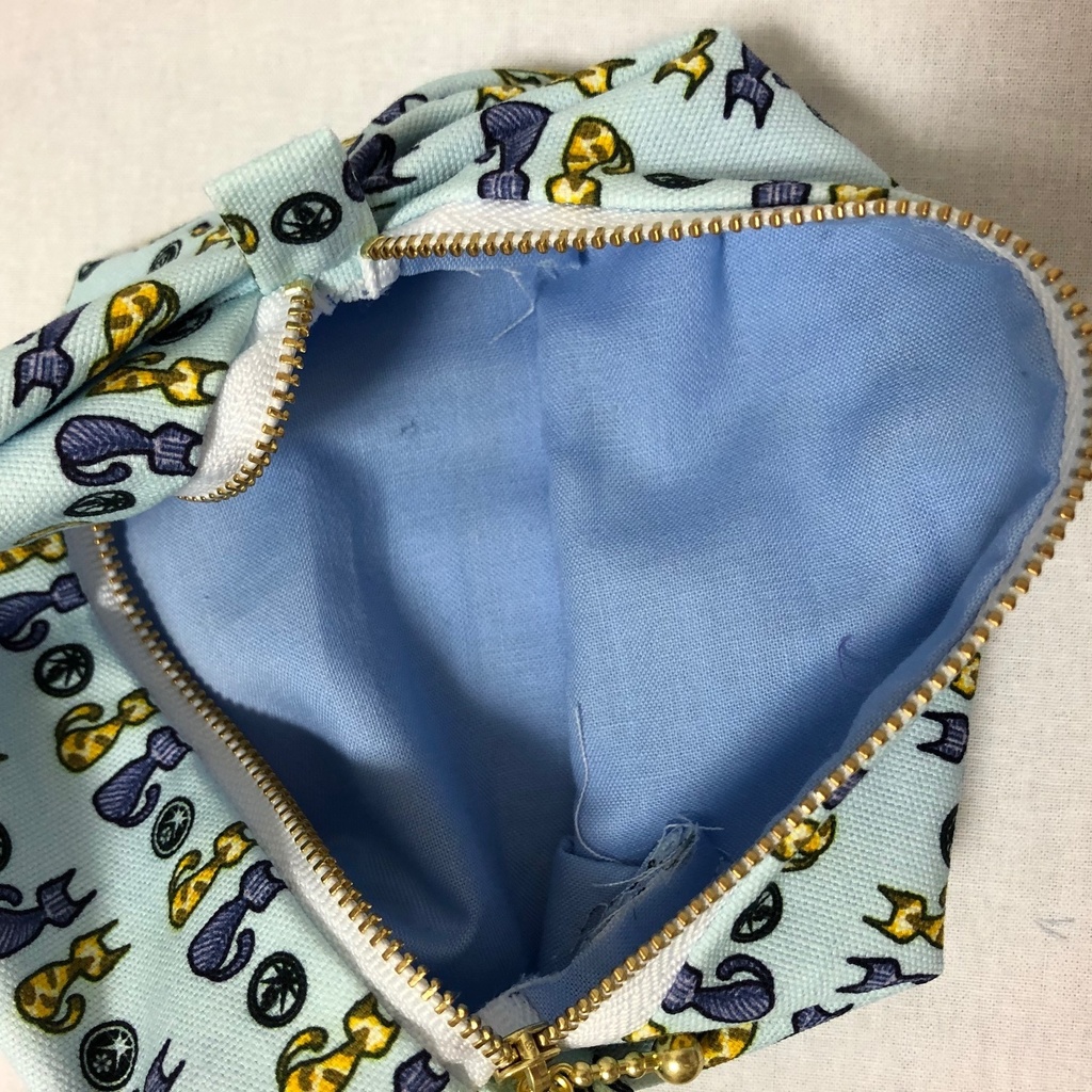 三池ネコ キャラメルポーチ