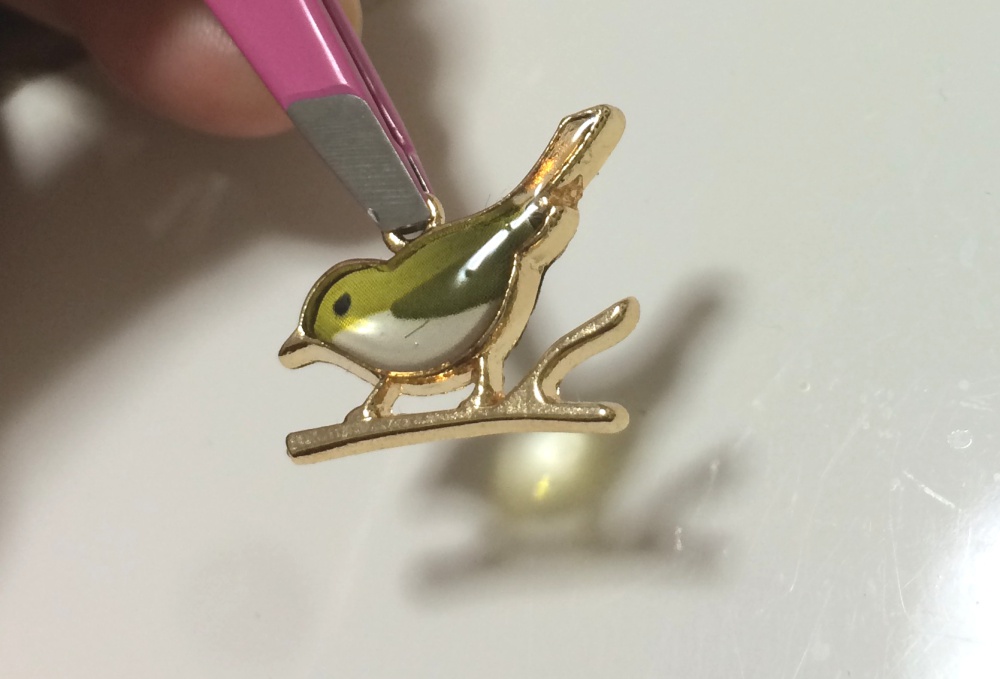 鶯丸のウグイスモチーフバッグチェーン