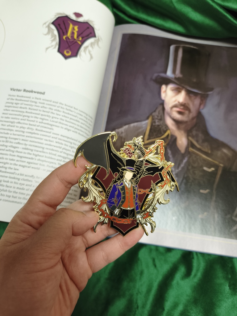 ルックウッドテーマ金属バッジ/マグネット Rookwood Themed Metal Pin / Fridge Magnet