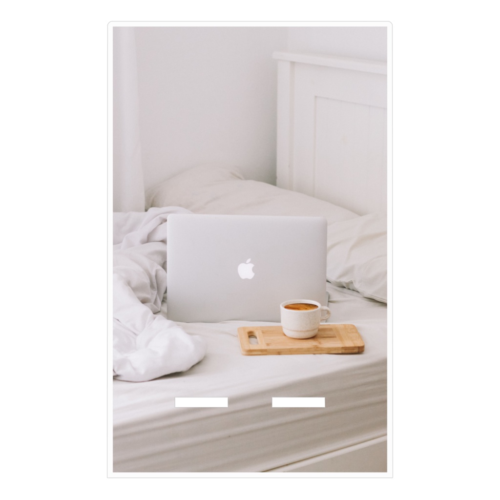 Apple on the bed アクリルスマホスタンド