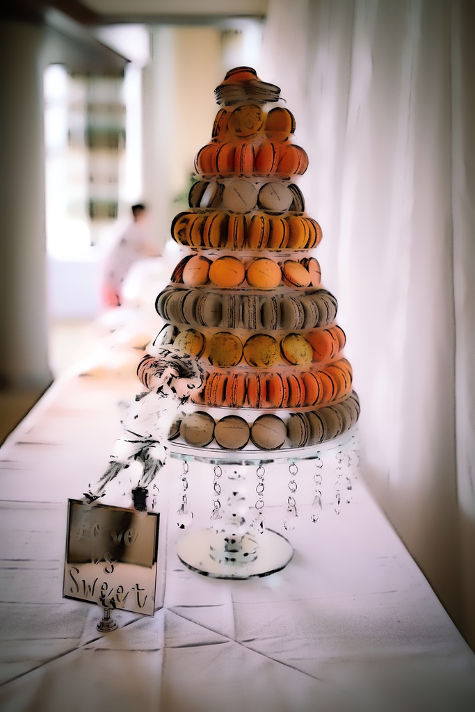 小人のつまみ食い iPhoneケース