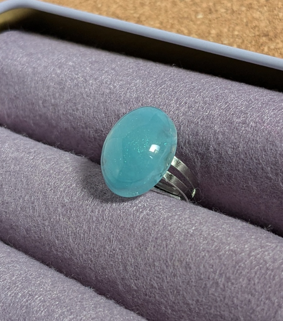 レジンリング　天然石風