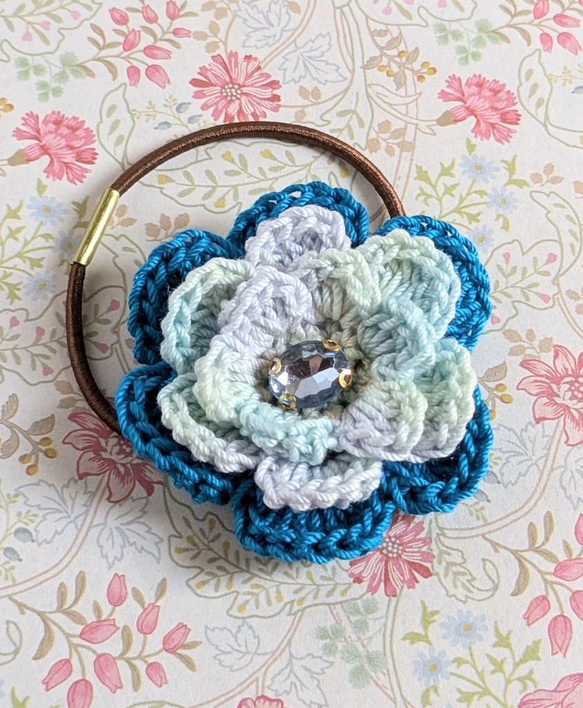 お花のヘアゴム(同色2個セット)