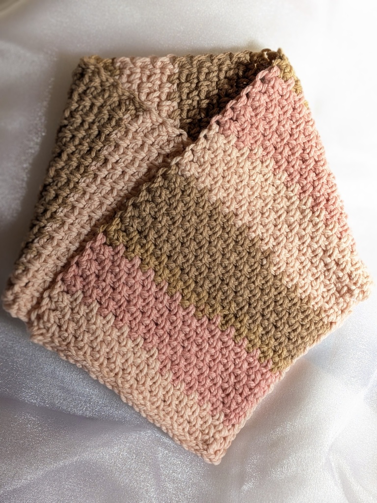 手編みのネックウォーマー