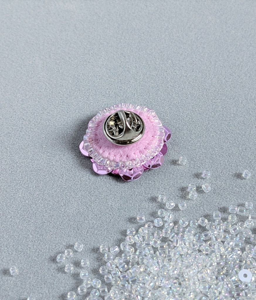 シュワシュワきらめく魔法のピンクソーダ/ピンバッジ