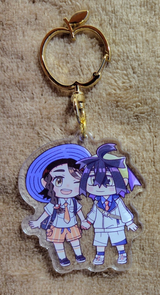 手を繋ぐスグアオアクキー(オレンジ制服アオイ)