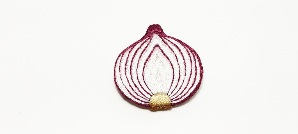 刺繍ブローチ 紫玉ねぎ