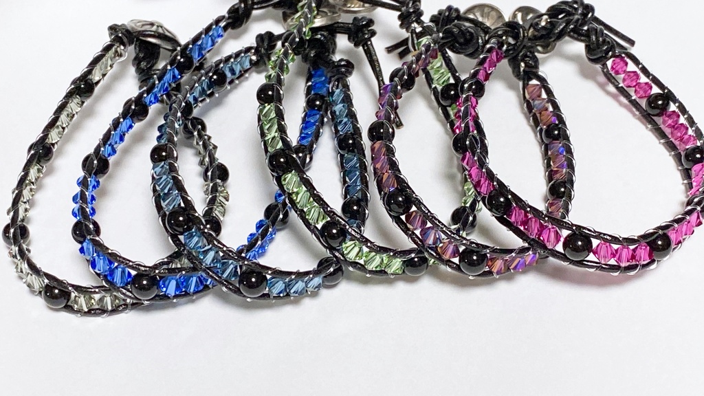 スワロフスキーブレス(サファイア)