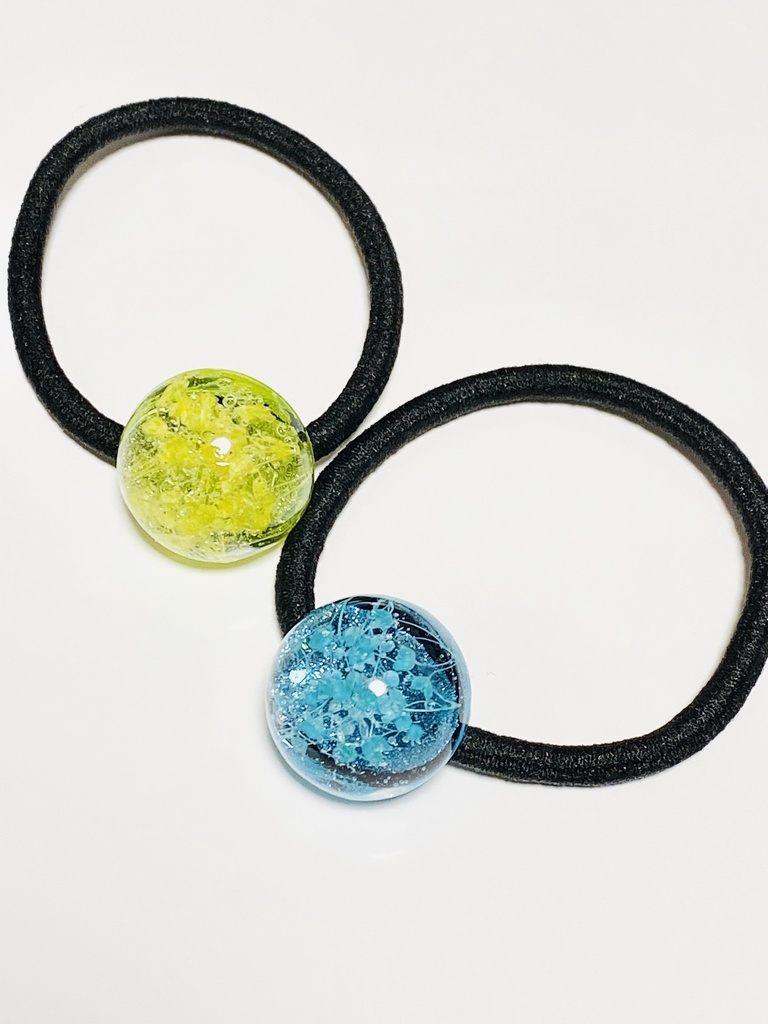 かすみ草のヘアゴム